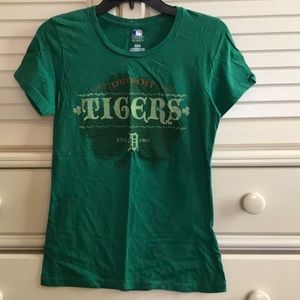 Detroit tigers tee